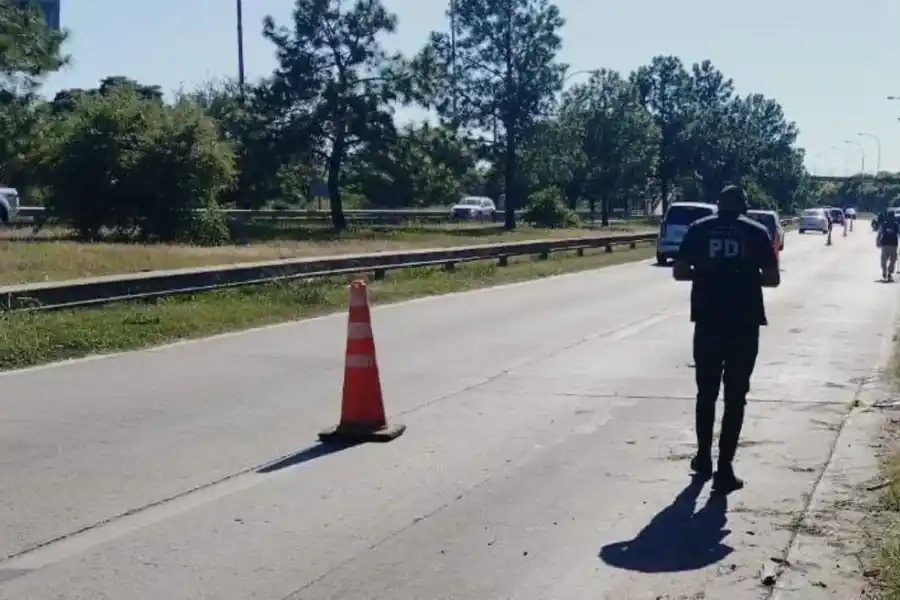 Policía atropellado: herido en la ruta, le robaron su arma reglamentaria y otras pertenencias