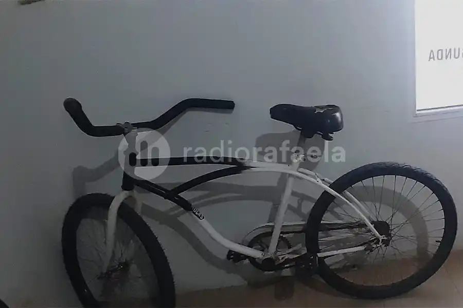 Detuvieron a una mujer en Rafaela por intentar robar una bicicleta