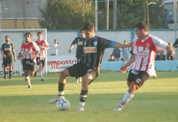 9 de Julio le robó dos puntos a Juventud