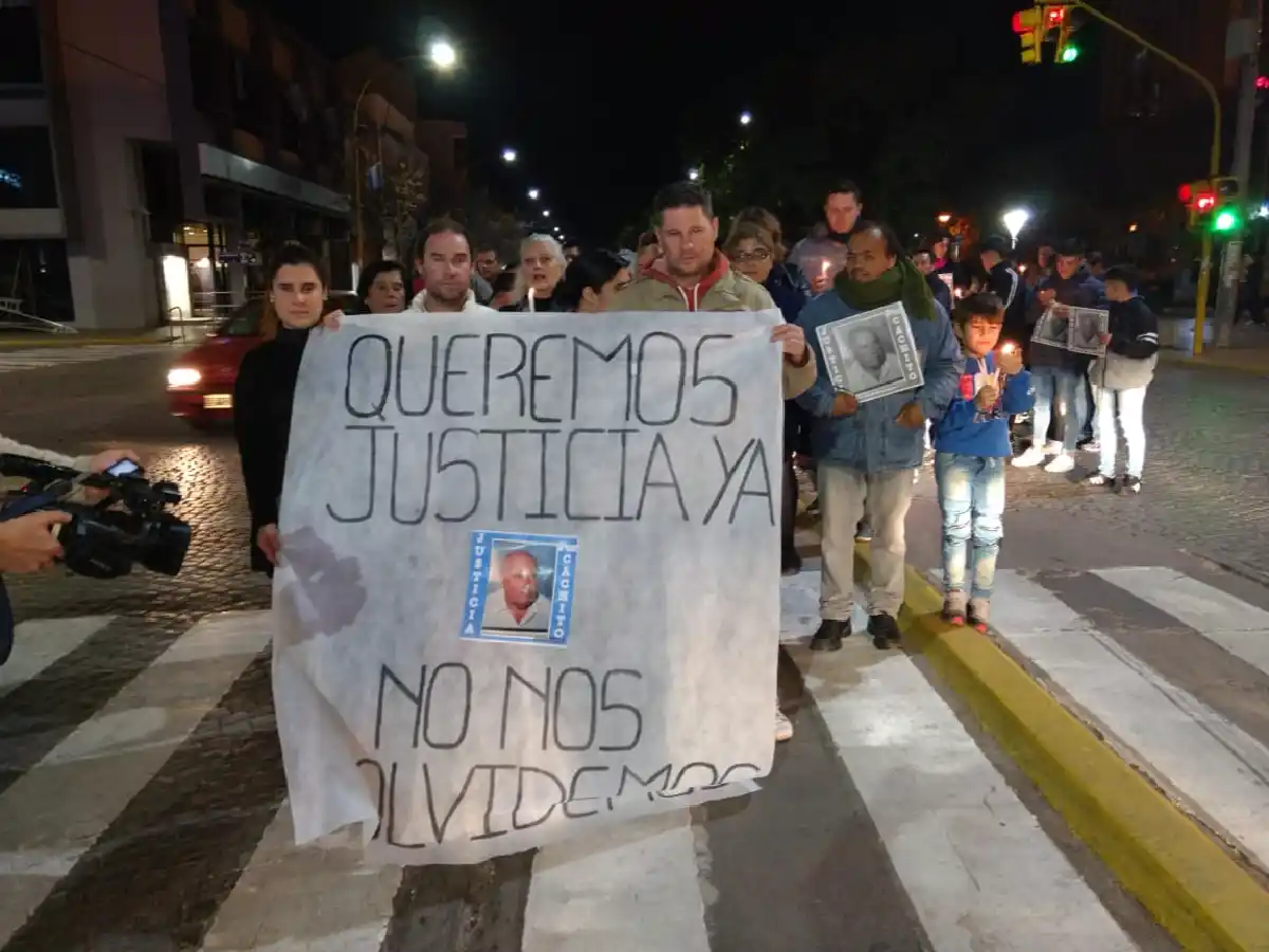 Marcharon: la familia de Camisassa cree que el atacante no fue uno solo 