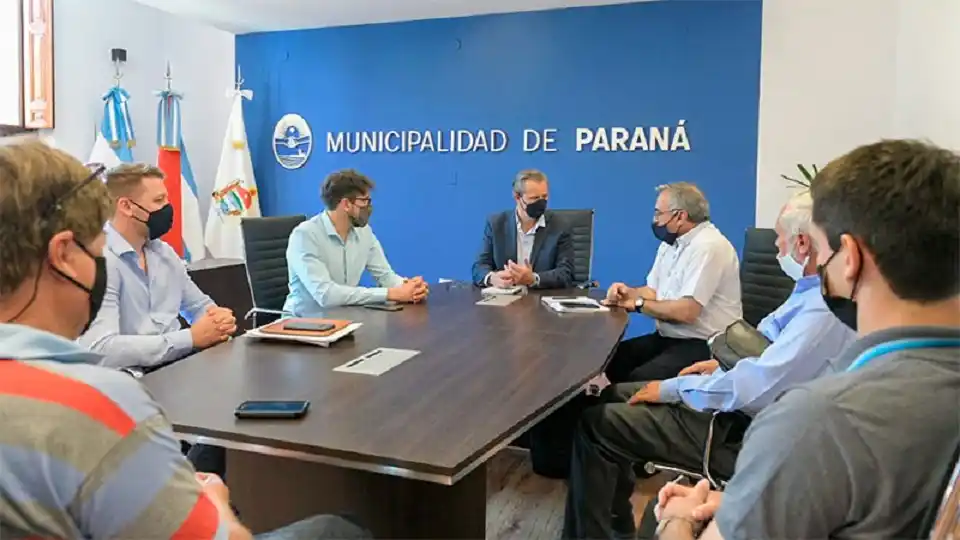 Bahl recibió a los organizadores de la peregrinación Hasenkamp – Paraná