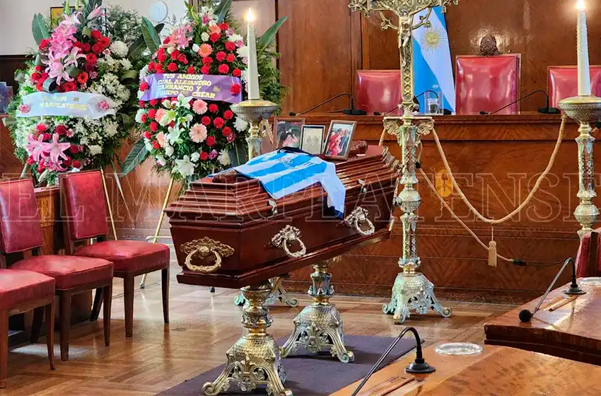 Los marplatenses despidieron a Héctor Rosso en el recinto del Concejo Deliberante