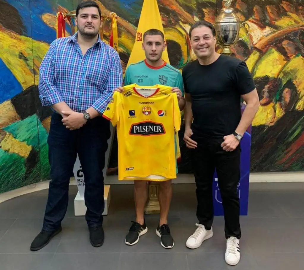 Emmanuel Martínez pasó a Barcelona de Ecuador