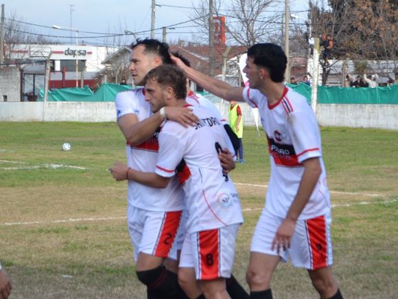 Copa País: San Pedro recibe a Escobar en el primer partido de las semifinales