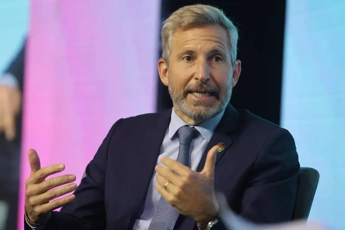 Frigerio: "La Justicia tiene que encontrar la plata que se robaron"