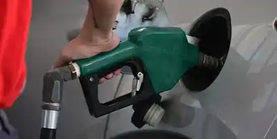 Nafta y diésel suben sus ventas a nivel nacional; Santa Fe por debajo del promedio