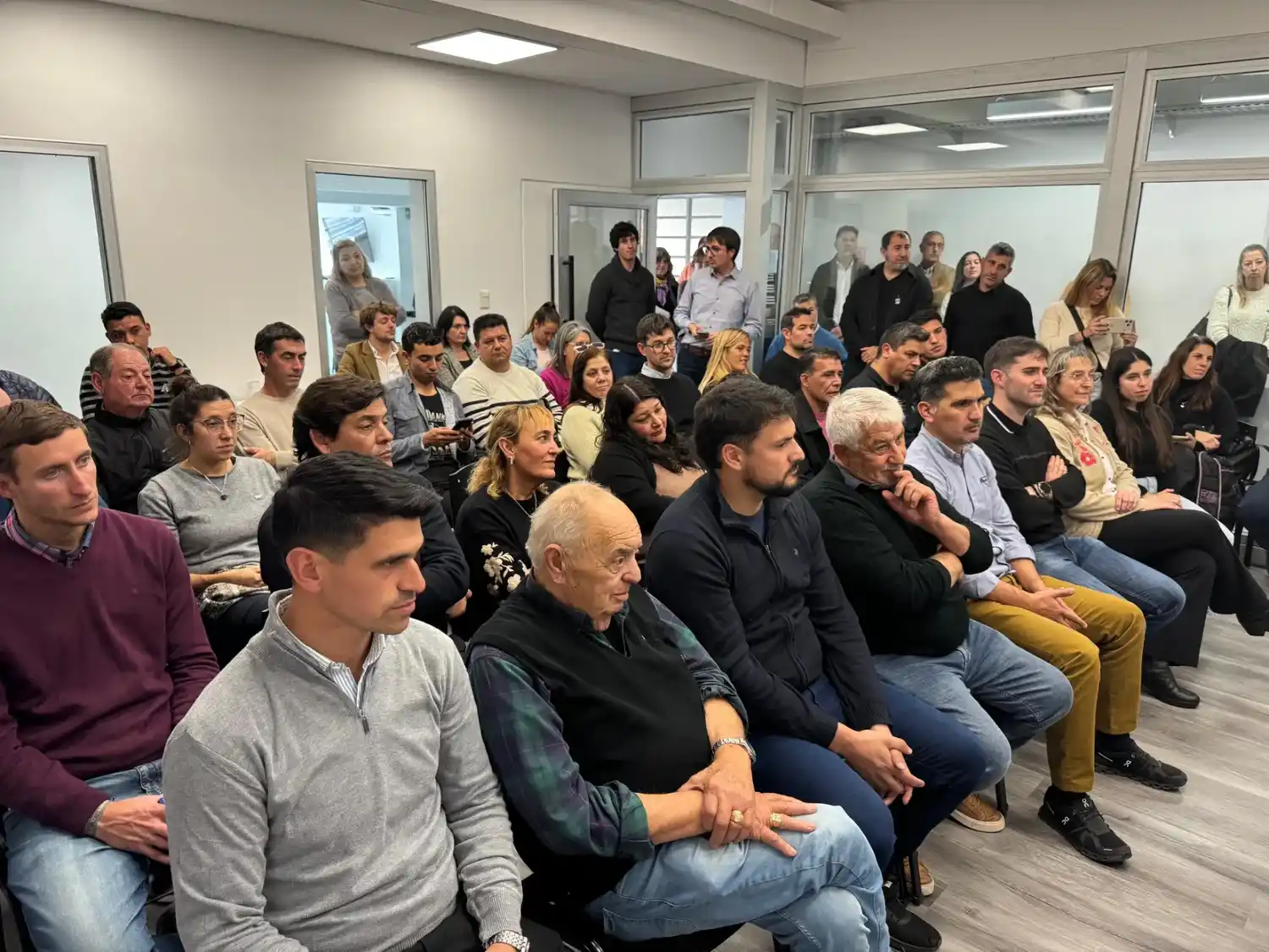 Intendentes y presidentes comunales