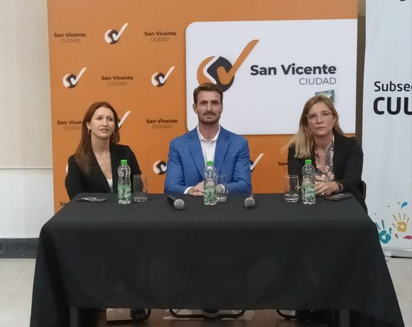 Inicio del ciclo lectivo de la extensión áulica de la escuela técnica Nro 688 en San Vicente