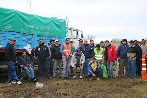Autoconvocados pidieron una reunión con la Fadeaac