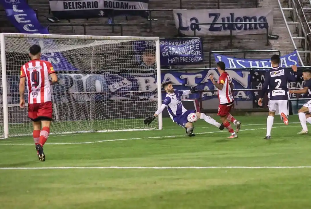 Alvarado viaja a Córdoba con dos modificaciones