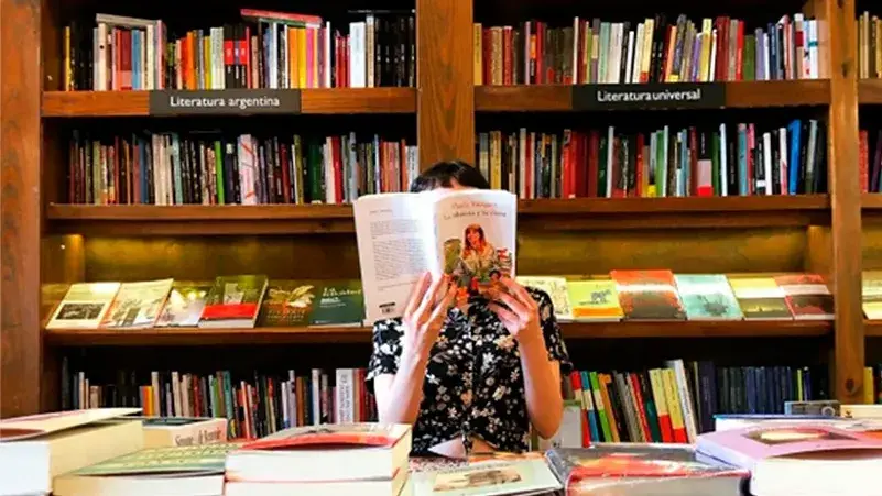 La Fundación "El Libro" se mantiene en estado de alerta en defensa de las librerías.