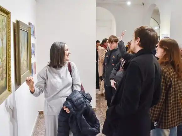 Más de 180 personas visitaron la apertura de una exhibición en el Museo de Bellas Artes