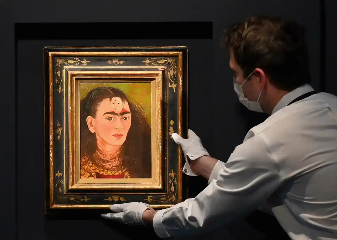 Eduardo Costantini pagó 35 millones de dólares por una obra Frida Kahlo