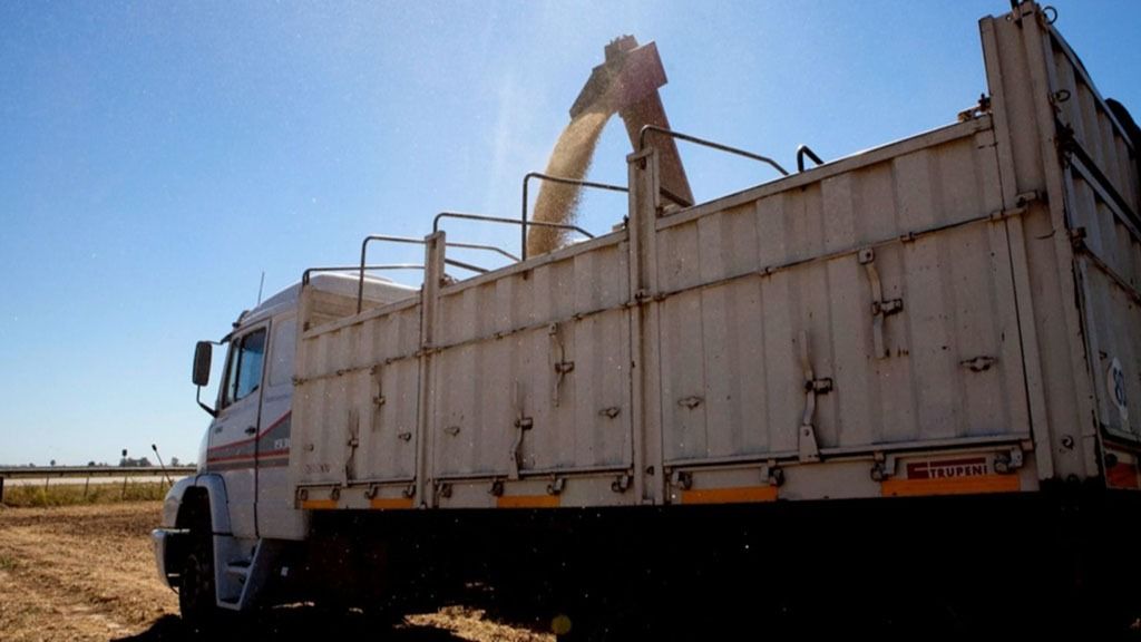 Los costos del transporte de cargas acumulan un aumento de 160% en el último año