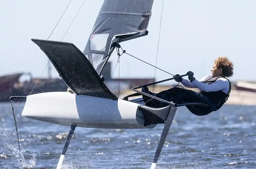 Contessi se impuso en la categoría moth y es el primer campeón de la 58 SIY