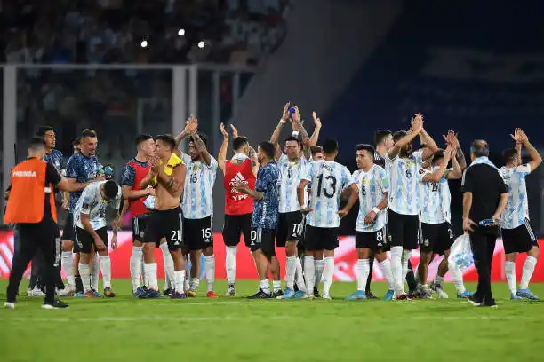 Piden cambiar fecha de Argentina-Venezuela