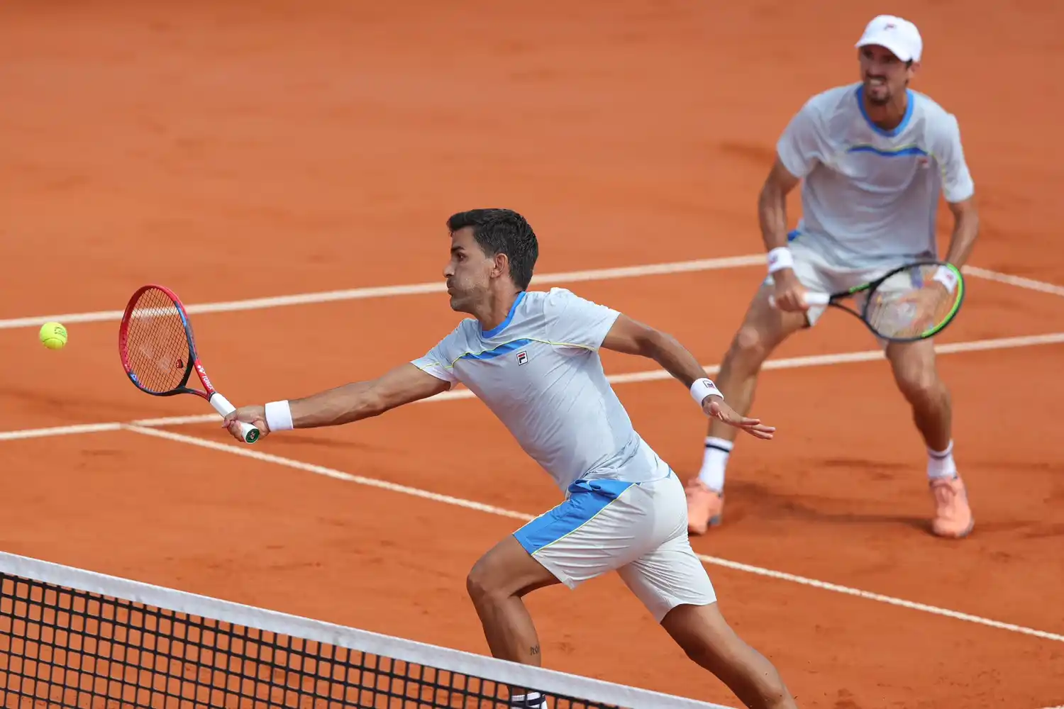 González y Molteni llegarán a Buenos Aires como favoritos.