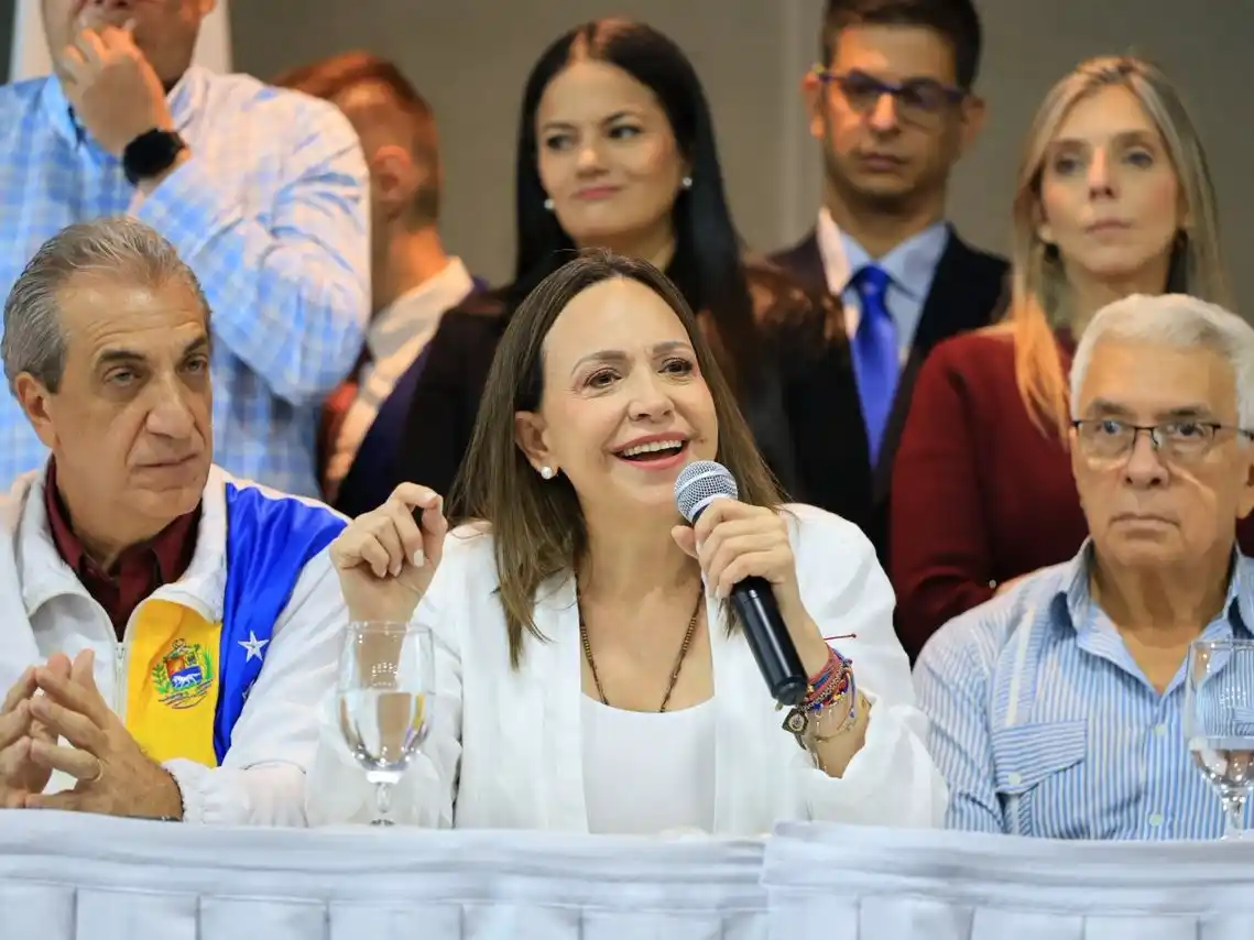 María Corina ratifica que será candidata presidencial y admite que podría haber otros