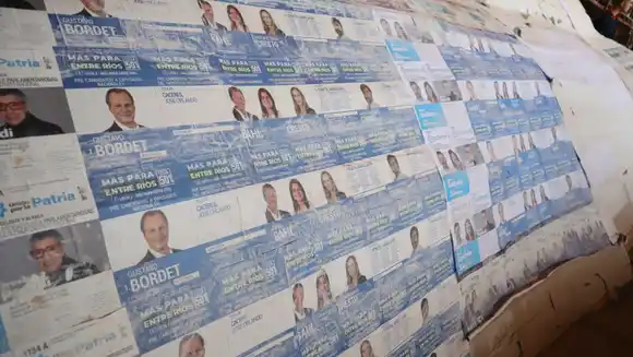 Los estudiantes concordienses apelan al ingenio para realizar sus carrozas