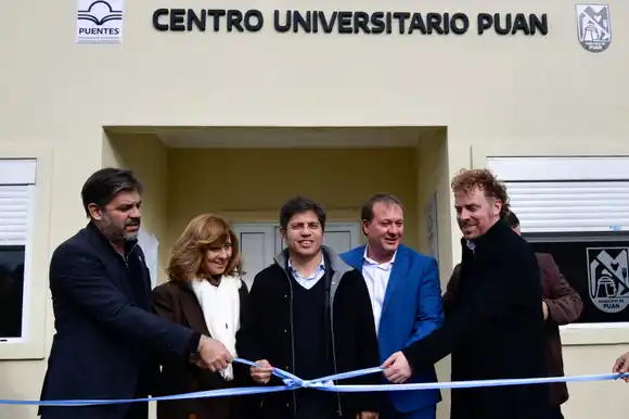 "Esto es la libertad para nosotros": Kicillof inauguró un Centro Universitario en Puan y criticó al Gobierno de Milei
