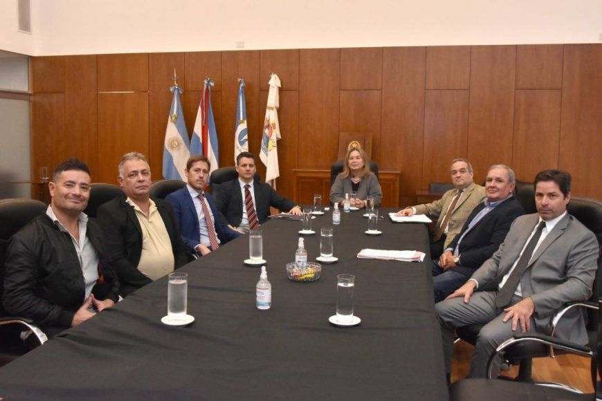 Otros cinco partidos políticos pidieron su reconocimiento provisorio ante el Tribunal Electoral