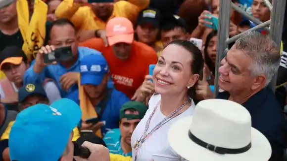 Denuncian operación para sacar a María Corina y su partido de la campaña: la PUD reacciona y el G3 calla