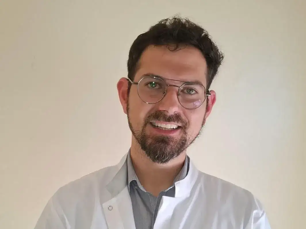 Médico Psiquiatra, Dr. Mauricio Vignola