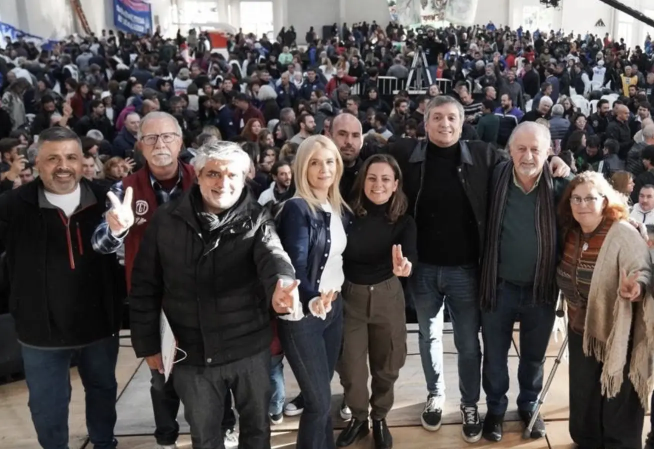 Plenario del PJ en Baradero: con críticas a Guzmán, Máximo Kirchner sostuvo “cuando cometemos errores, se pagan”
