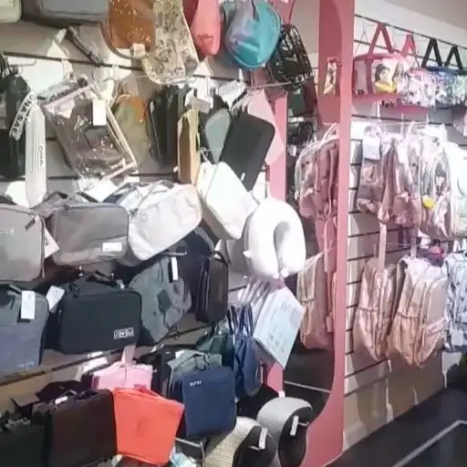 Veghetto Gift reinauguró en un moderno local del centro