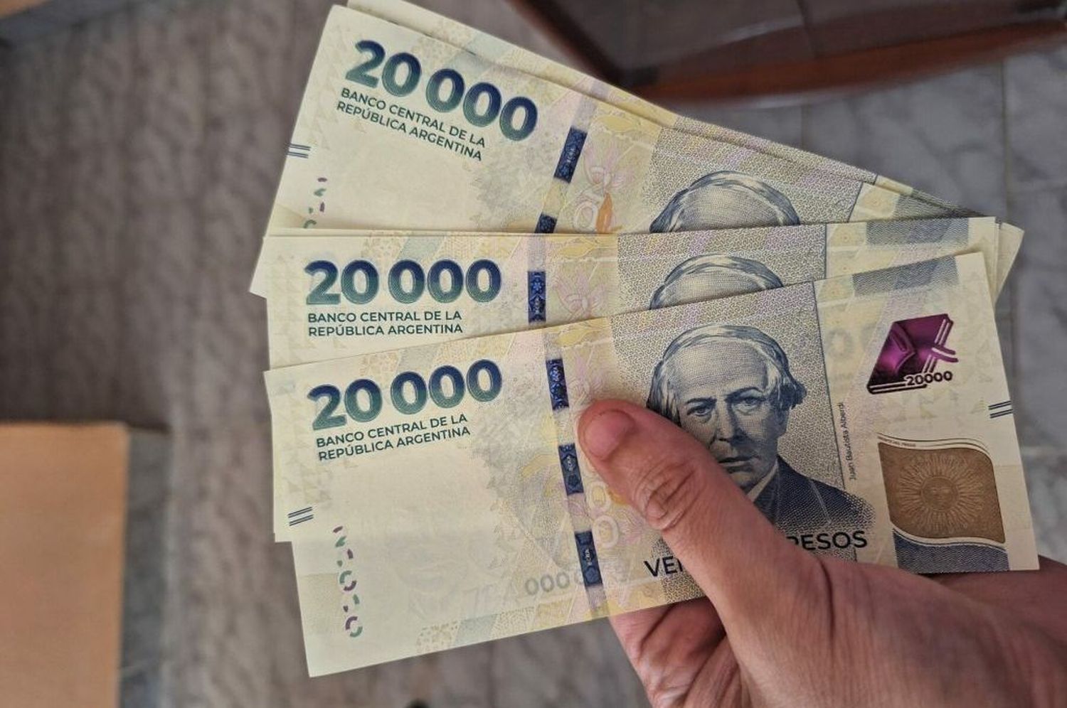 En marzo, el salario requerido promedio por los hombres fue de $1.561.577.