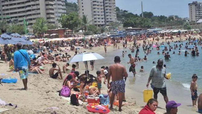 ¡TRAGEDIA EN LA GUAIRA! Muere ahogado niño de 11 años esta Semana Santa