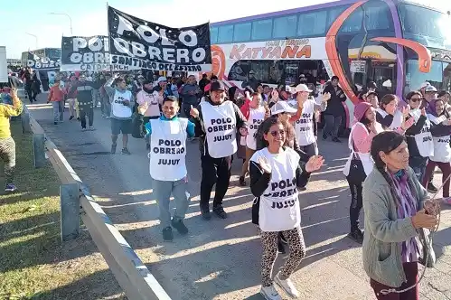 Delegaciones entrerrianas participan de la protesta del Frente de Lucha Piquetero