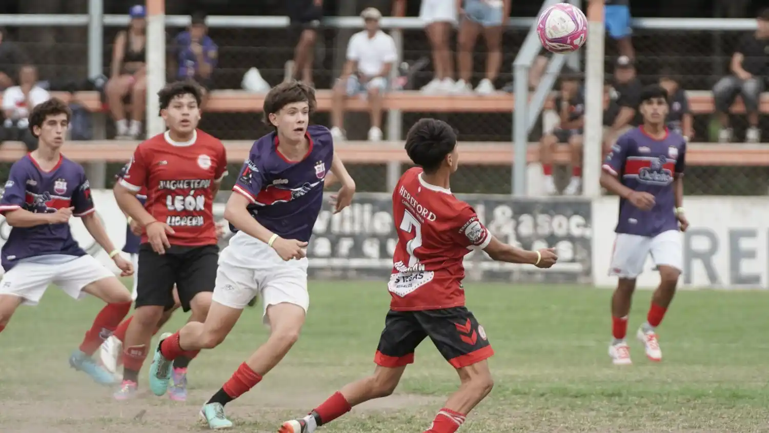 La Liga Necochea de Fútbol suspendió los encuentros de fútbol infantil del día domingo