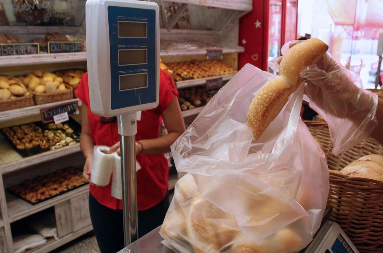 Congelan el precio de la harina y el pan hasta fin de año