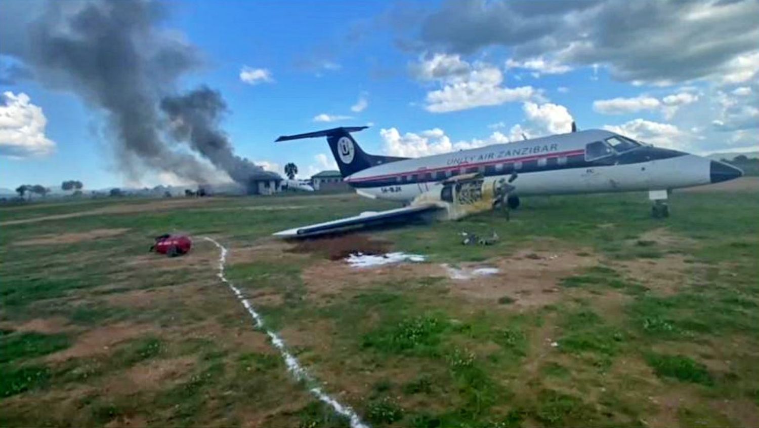 Insólito doble accidente de una aerolínea, el mismo día y en el mismo aeropuerto