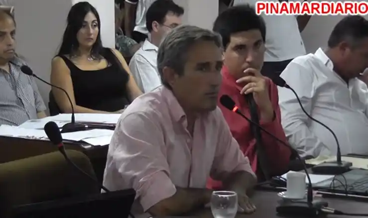 Interpelaron a Elizalde en Pinamar: "No soy corrupto"