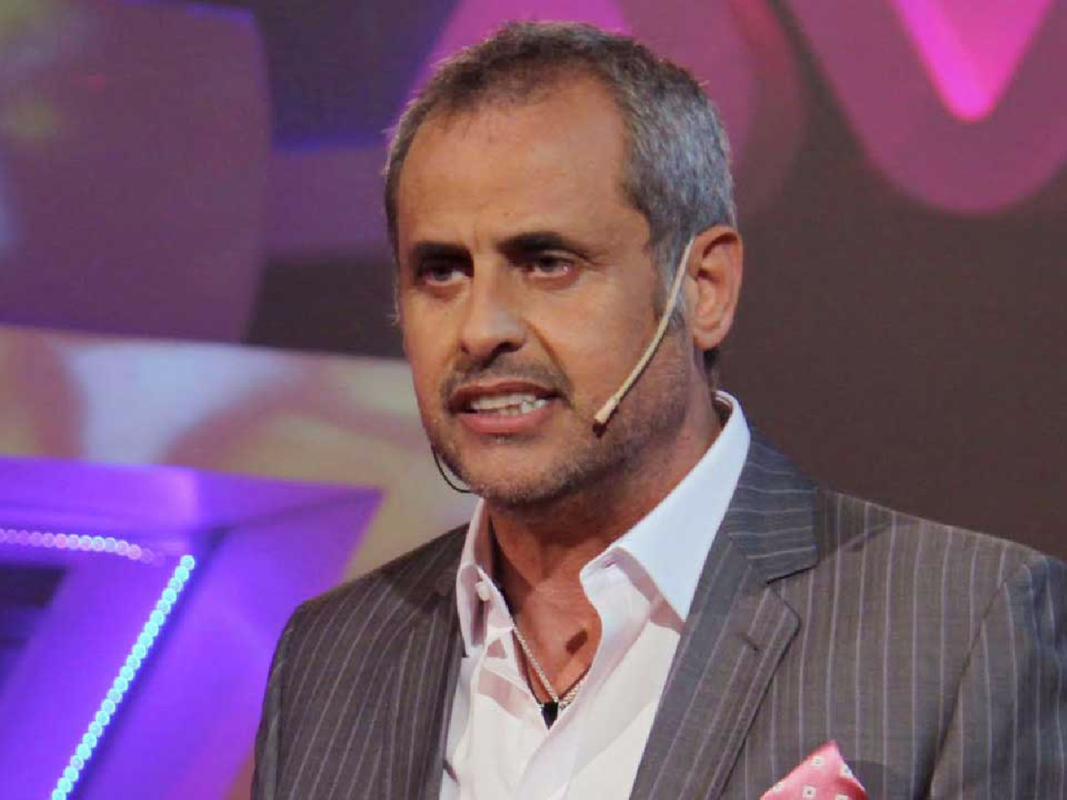 Desplazan a un comisario tras el robo a Jorge Rial 