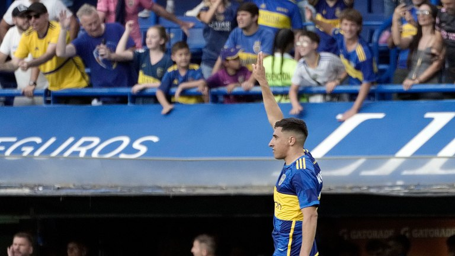 Boca le ganó a Newell's y se acerca a la Copa Libertadores