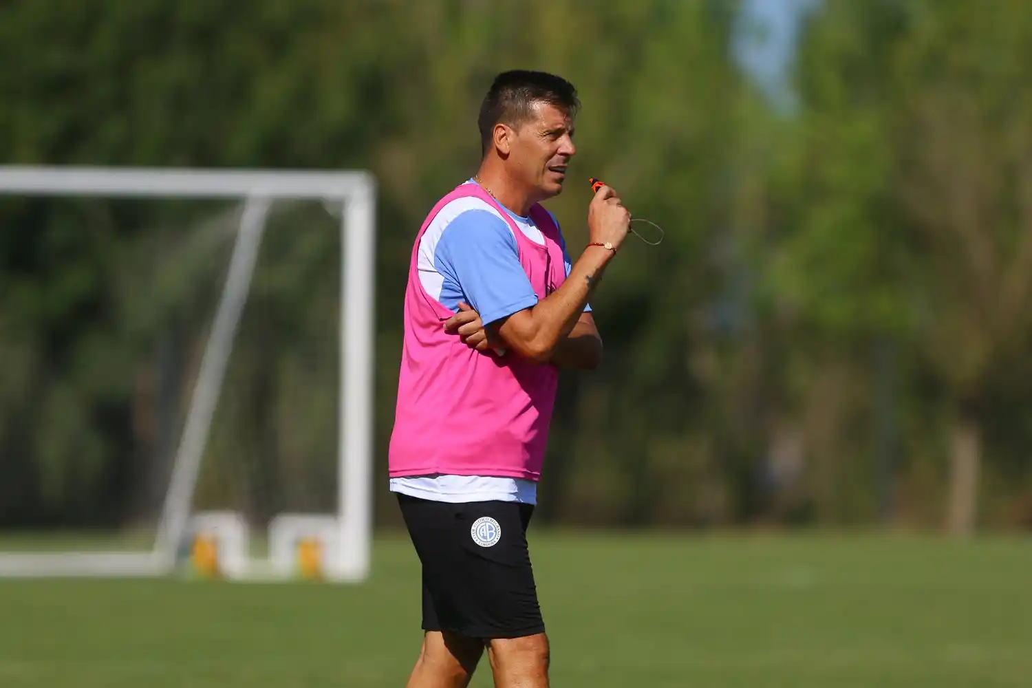 Belgrano visita a Delfín, en Ecuador