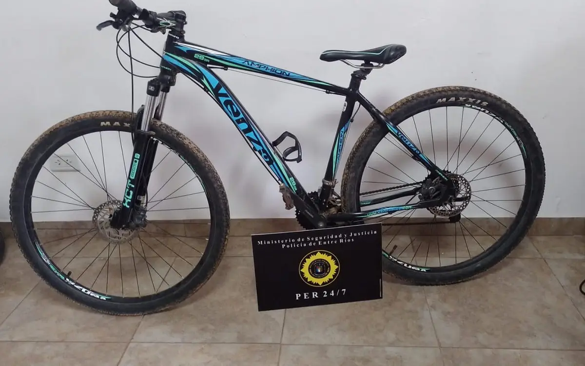 La policía recuperó una bicicleta  que había sido robada y  posteriormente vendida