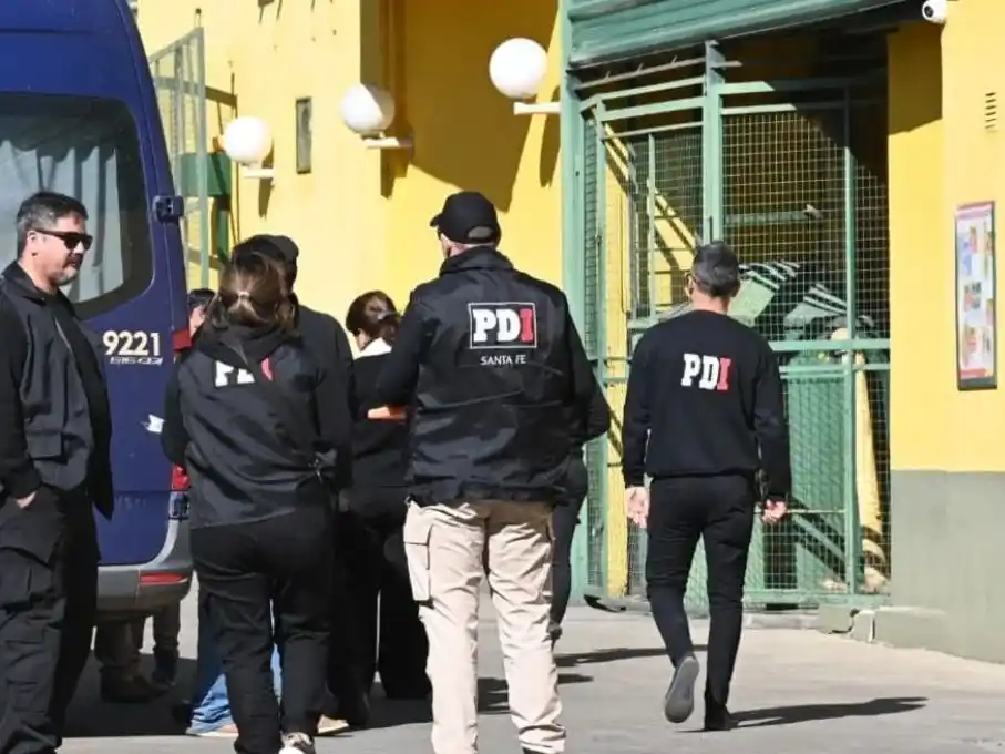 No hay antecedentes de un robo con explosivos en un comercio de Santa Fe. Crédito: Flavio Raina.