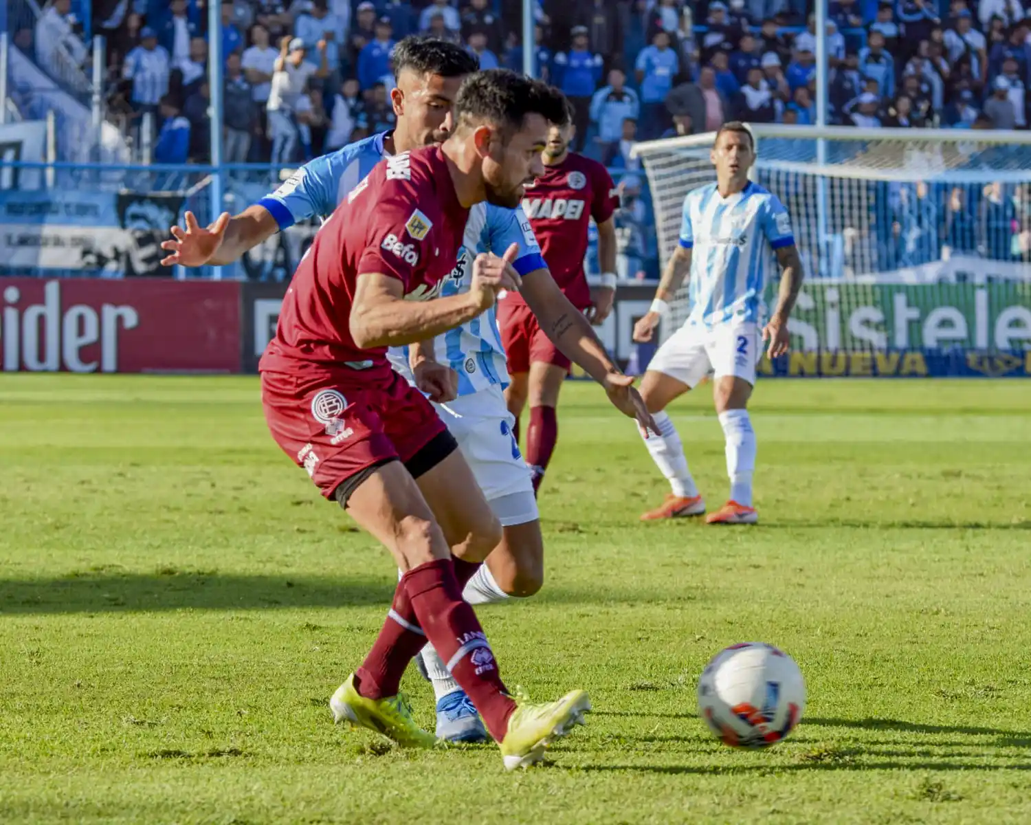 Atlético lo dio vuelta ante Lanús