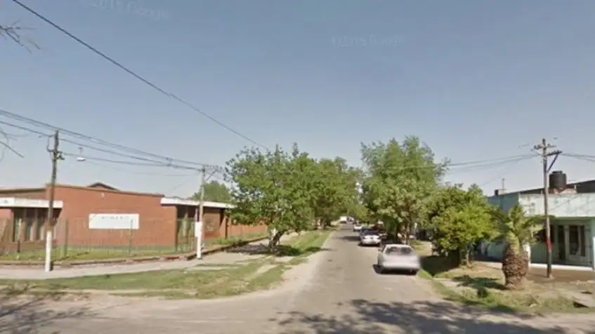 Encontraron a su hijo herido de cinco balazos en la calle