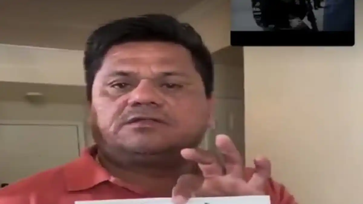 FAMILIARES DENUNCIAN que por los tatuajes detuvieron a varios  migrantes y los mandaron a El Salvador (+Testimonios)