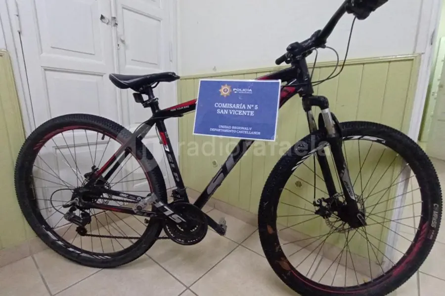 Al menos dos bicicletas robadas en San Vicente: las recuperaron y hay un detenido