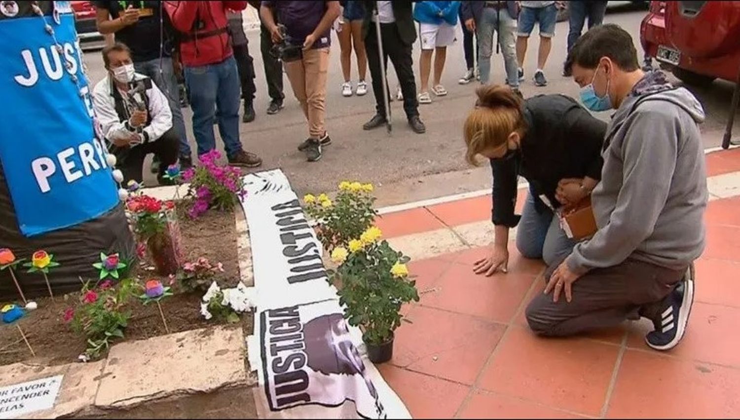 “Me arrodillé, prendí una vela y le recé”, dijo la mamá de Fernando Báez Sosa