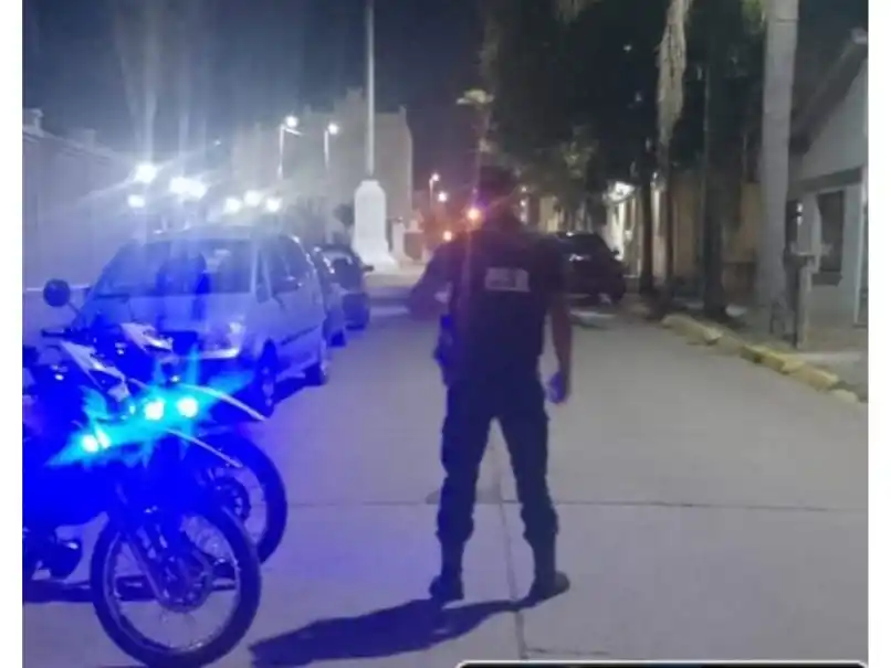 Identificaron a tres jóvenes por daños con pintadas en el Hospital San José de diamante