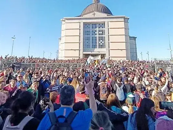 Más de 700 peregrinos caminaron desde Pergamino hasta San Nicolás