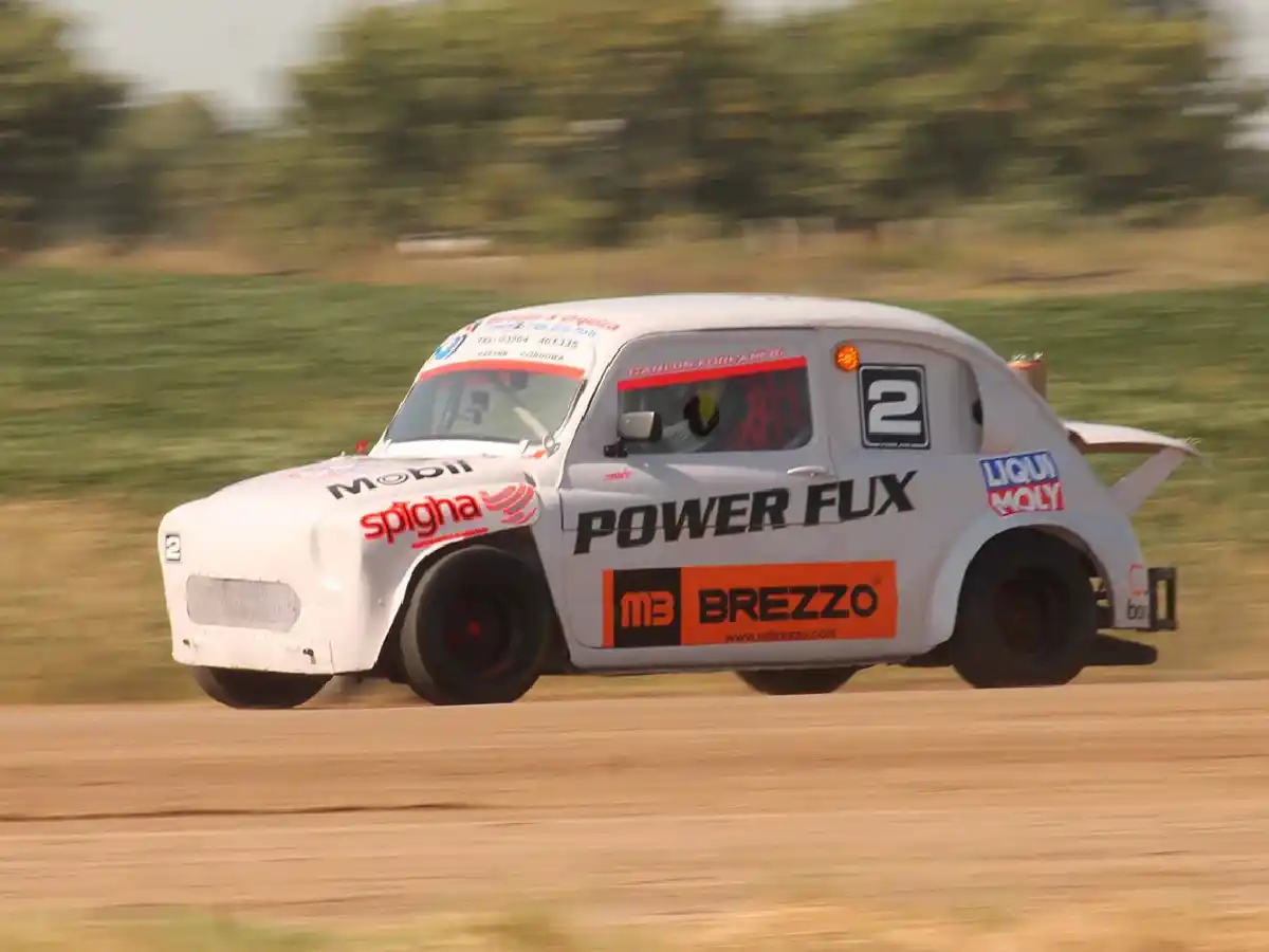 En Los Troncos apuntan al regreso de la competencia