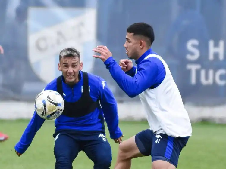 Tras nueve meses y de dejar atrás una grave lesión, Renzo Tesuri regresa a una convocatoria en Atlético Tucumán